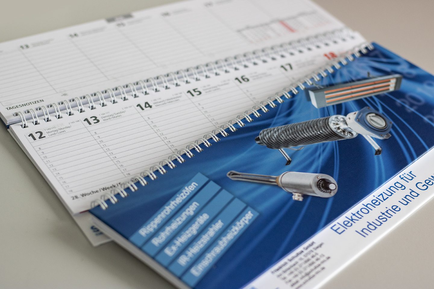 Schultze Industrie-Kalender 2020 &ndash; Print & Layout von hdw.media