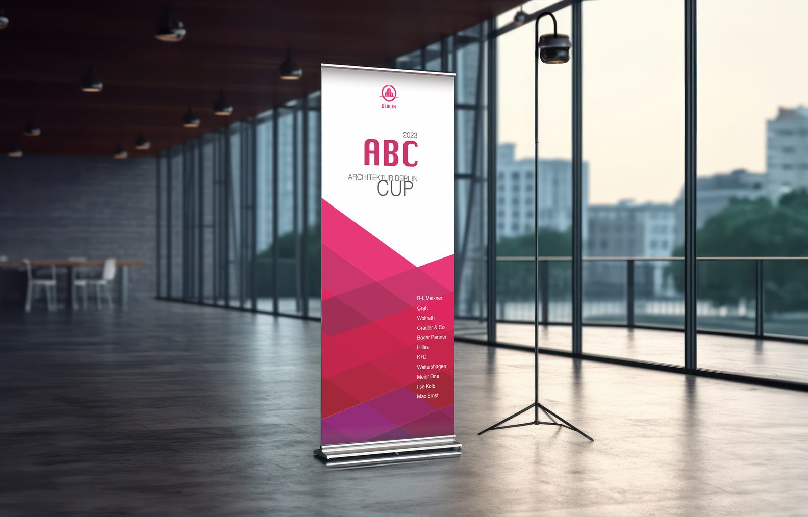 Roll-Up-Display Architektur Berlin Cup &ndash; Messeausstattung von hdw.media